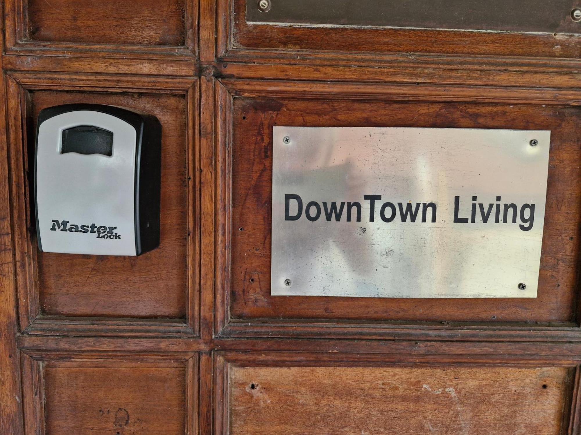 Downtown Living By 'Flats Nicosia' Apartman Kültér fotó